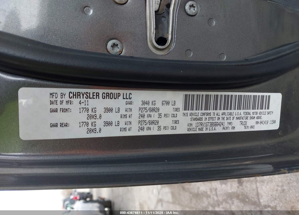 2011 RAM 1500 SLT VIN: 1D7RV1GT3BS664241