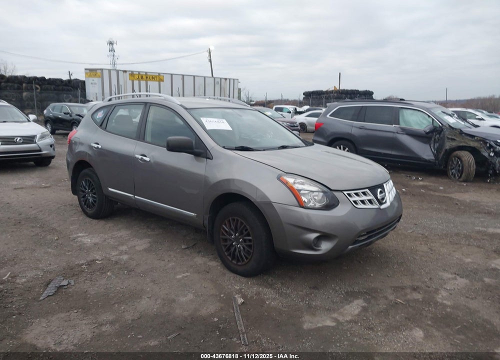 2015 NISSAN ROGUE SELECT S VIN: JN8AS5MV3FW259111