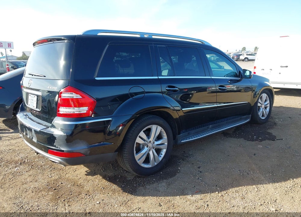 2011 MERCEDES-BENZ GL 450 4MATIC VIN: 4JGBF7BE5BA722534