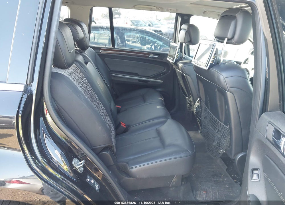 2011 MERCEDES-BENZ GL 450 4MATIC VIN: 4JGBF7BE5BA722534