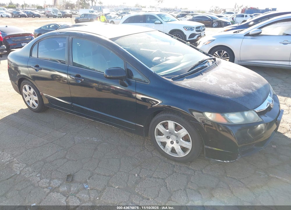 2011 HONDA CIVIC LX VIN: 2HGFA1F57BH531079