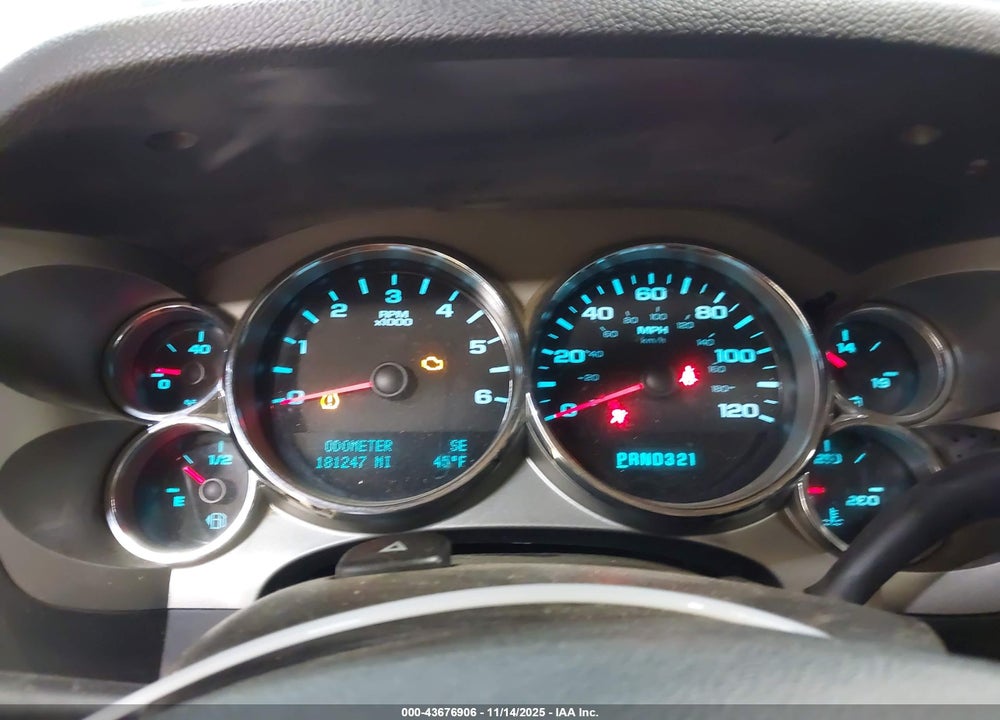 2009 CHEVROLET SILVERADO 1500 LT VIN: 1GCEK29009Z283894