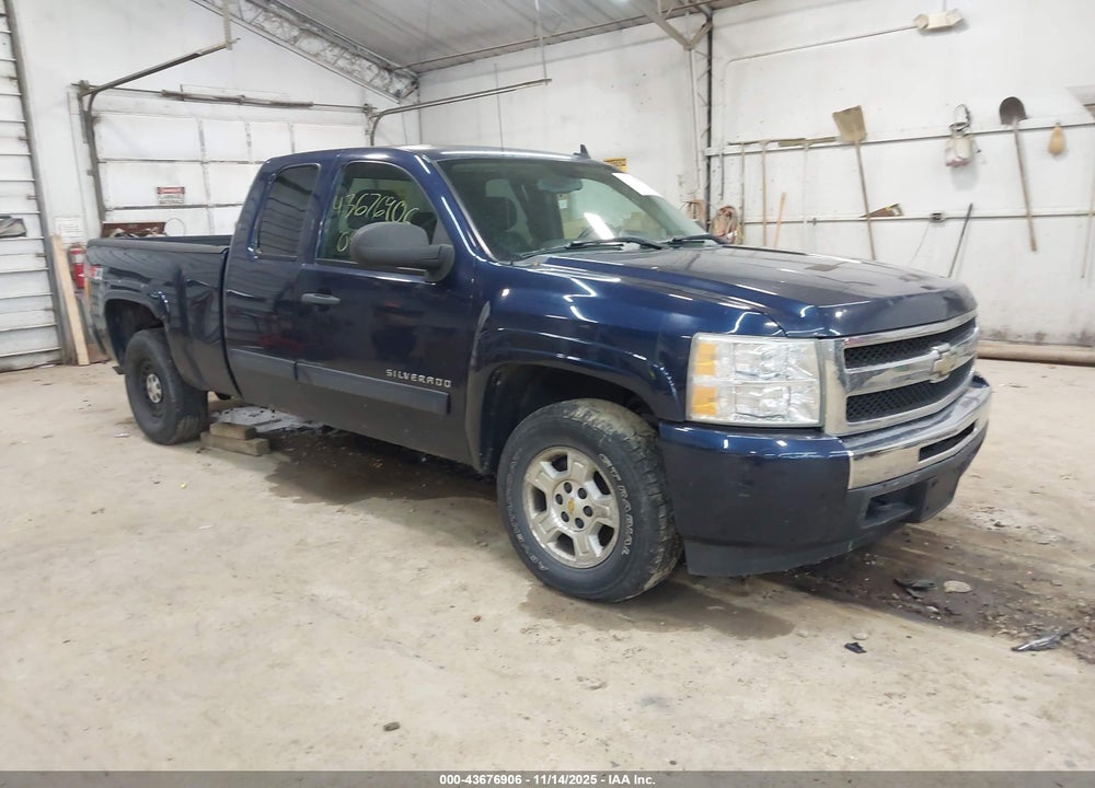 2009 CHEVROLET SILVERADO 1500 LT VIN: 1GCEK29009Z283894
