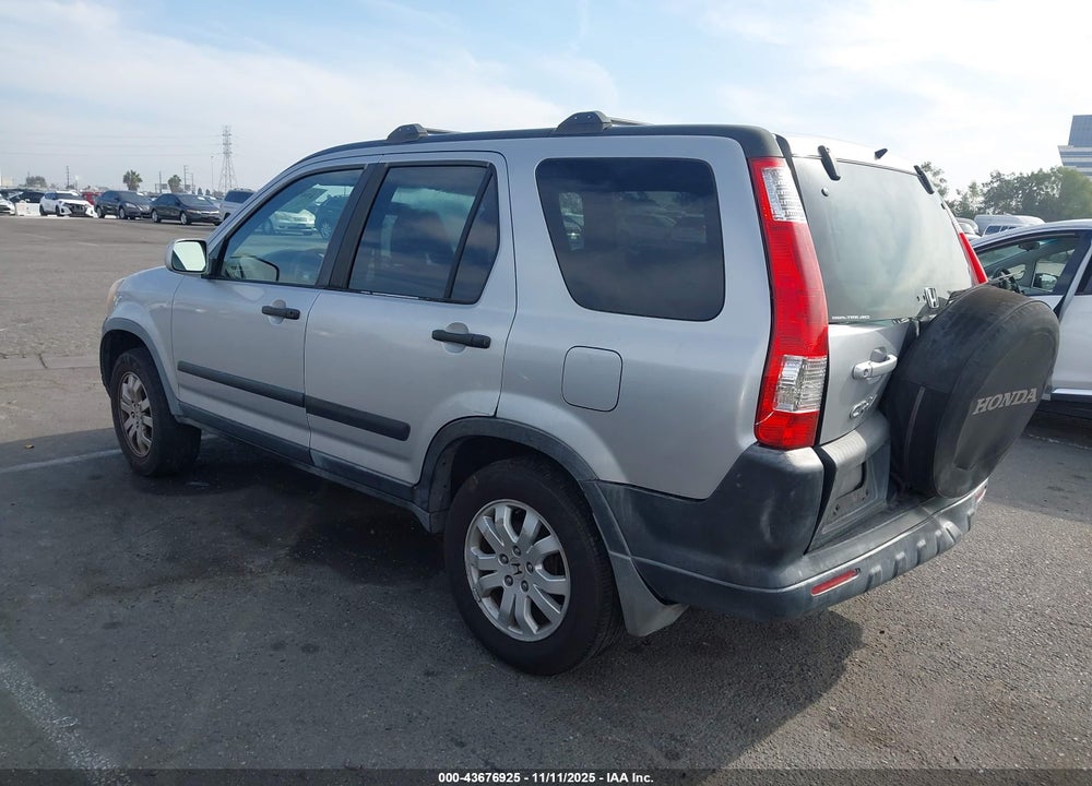 2005 HONDA CR-V EX VIN: JHLRD78805C015220