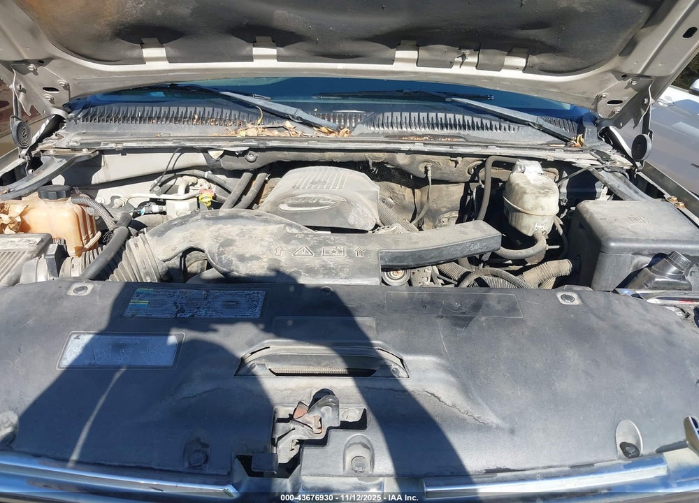 2005 CHEVROLET SUBURBAN 1500 LT VIN: 3GNEC16Z85G214818