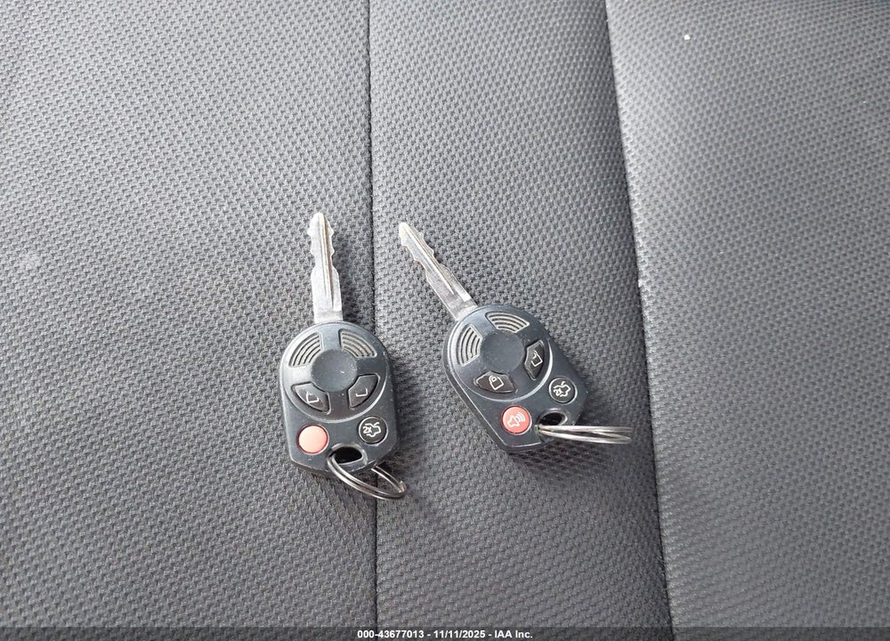 2010 FORD ESCAPE XLT VIN: 1FMCU0D70AKA95444