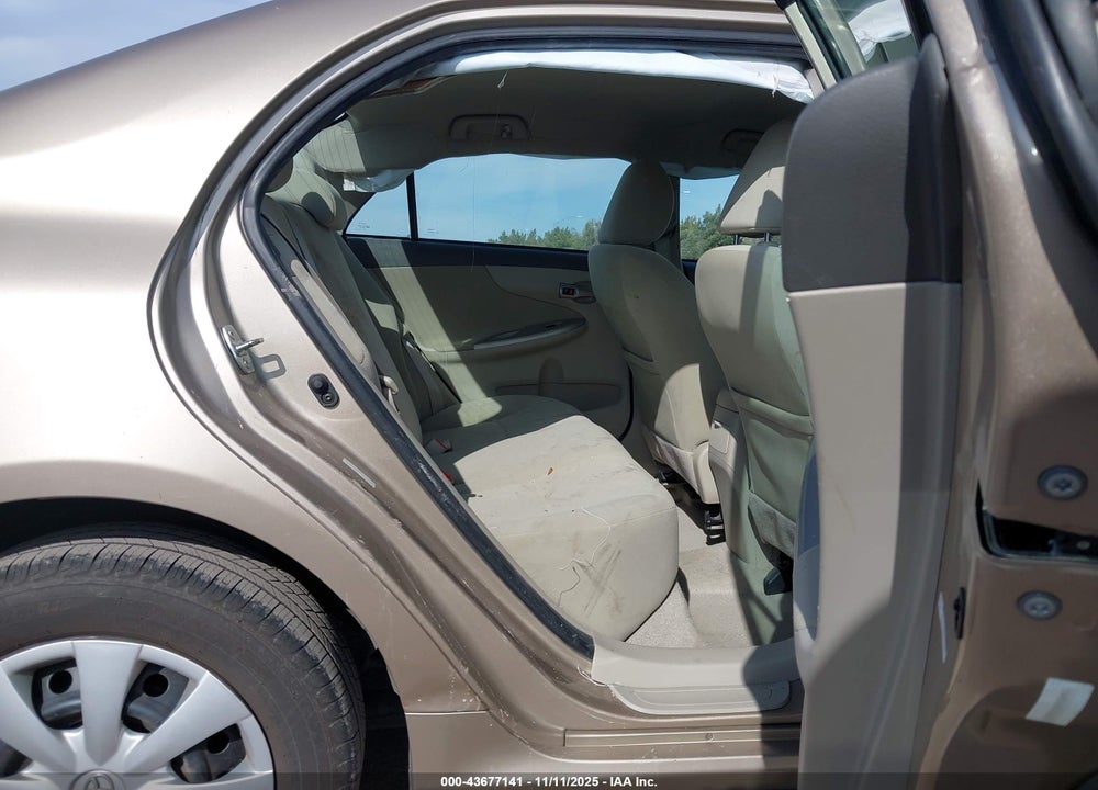 2010 TOYOTA COROLLA LE VIN: 1NXBU4EE6AZ245853