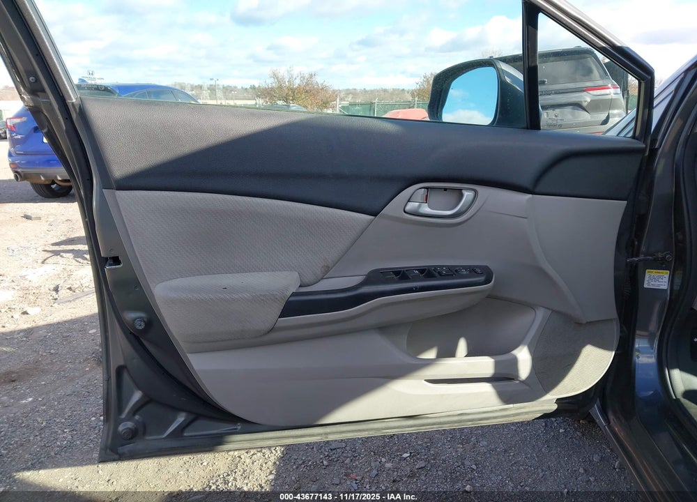 2013 HONDA CIVIC LX VIN: 2HGFB2F56DH599752