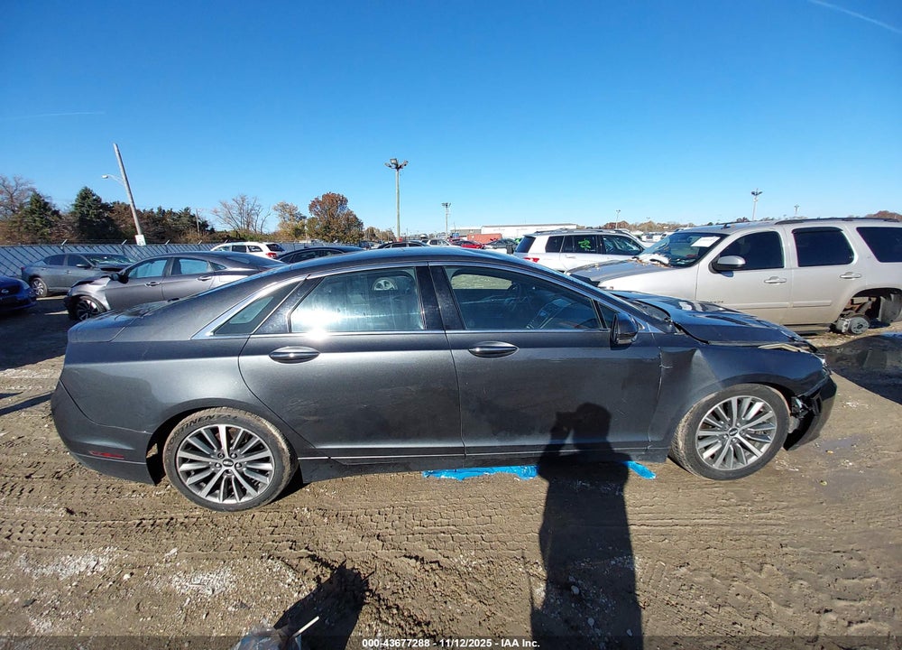 2017 LINCOLN MKZ HYBRID SELECT VIN: 3LN6L5LU2HR627223