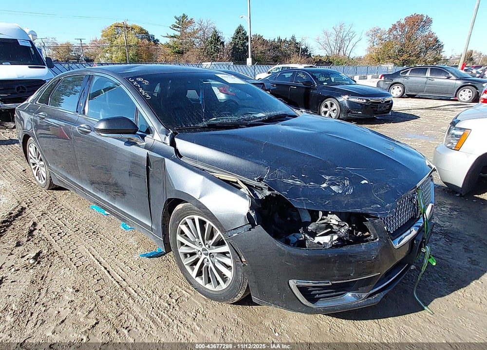 2017 LINCOLN MKZ HYBRID SELECT VIN: 3LN6L5LU2HR627223