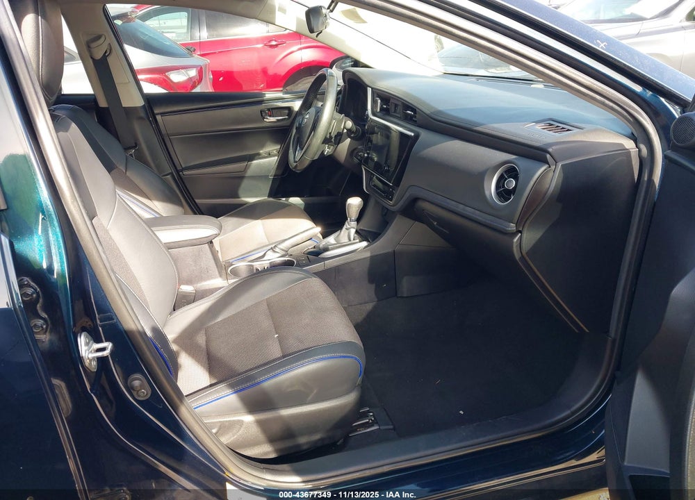 2019 TOYOTA COROLLA SE VIN: 2T1BURHE6KC209057
