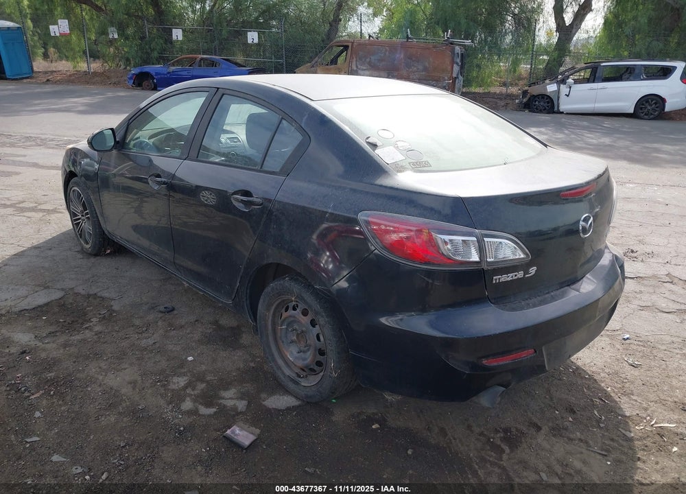 2013 MAZDA 3 I SPORT VIN: JM1BL1UP5D1847187