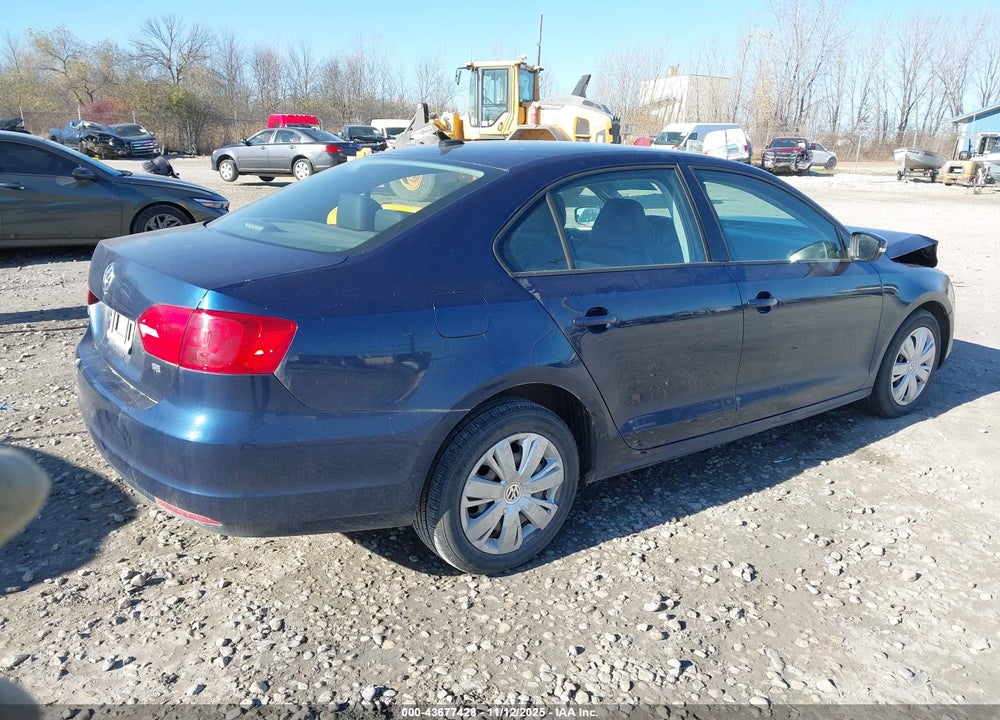 2014 VOLKSWAGEN JETTA 1.8T SE VIN: 3VWD17AJ2EM302163