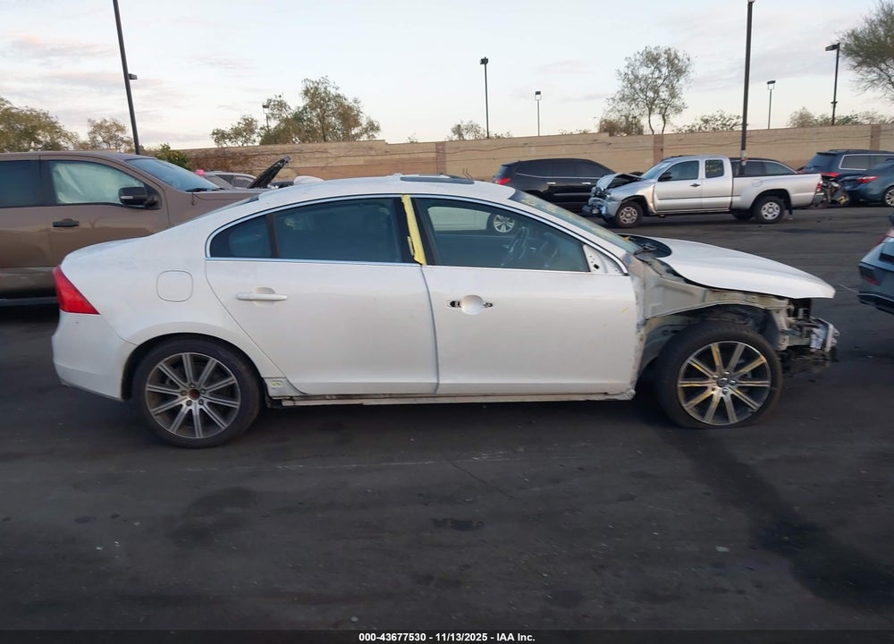 2018 VOLVO S60 INSCRIPTION T5 VIN: LYV402HK4JB165167