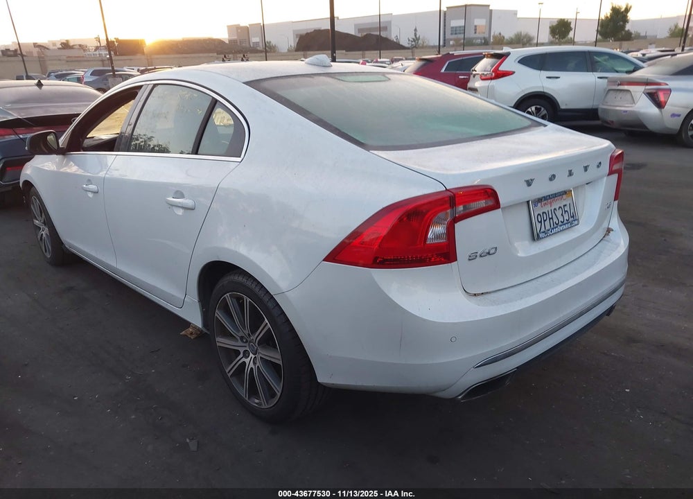 2018 VOLVO S60 INSCRIPTION T5 VIN: LYV402HK4JB165167