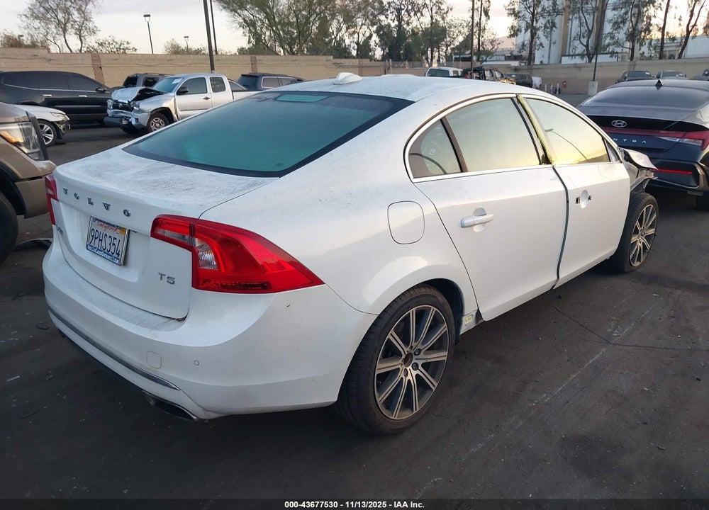 2018 VOLVO S60 INSCRIPTION T5 VIN: LYV402HK4JB165167