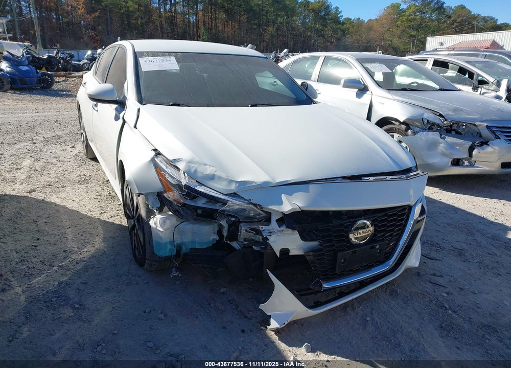 2022 NISSAN ALTIMA SV FWD VIN: 1N4BL4DV7NN371167