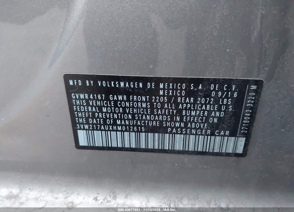 2017 VOLKSWAGEN GOLF VIN: 3VW217AUXHM012615