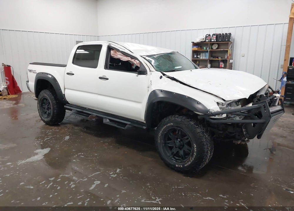 2015 TOYOTA TACOMA BASE V6 VIN: 3TMLU4EN1FM185162