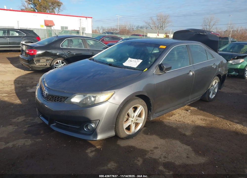 2013 TOYOTA CAMRY VIN: 4T1BF1FK3DU296440
