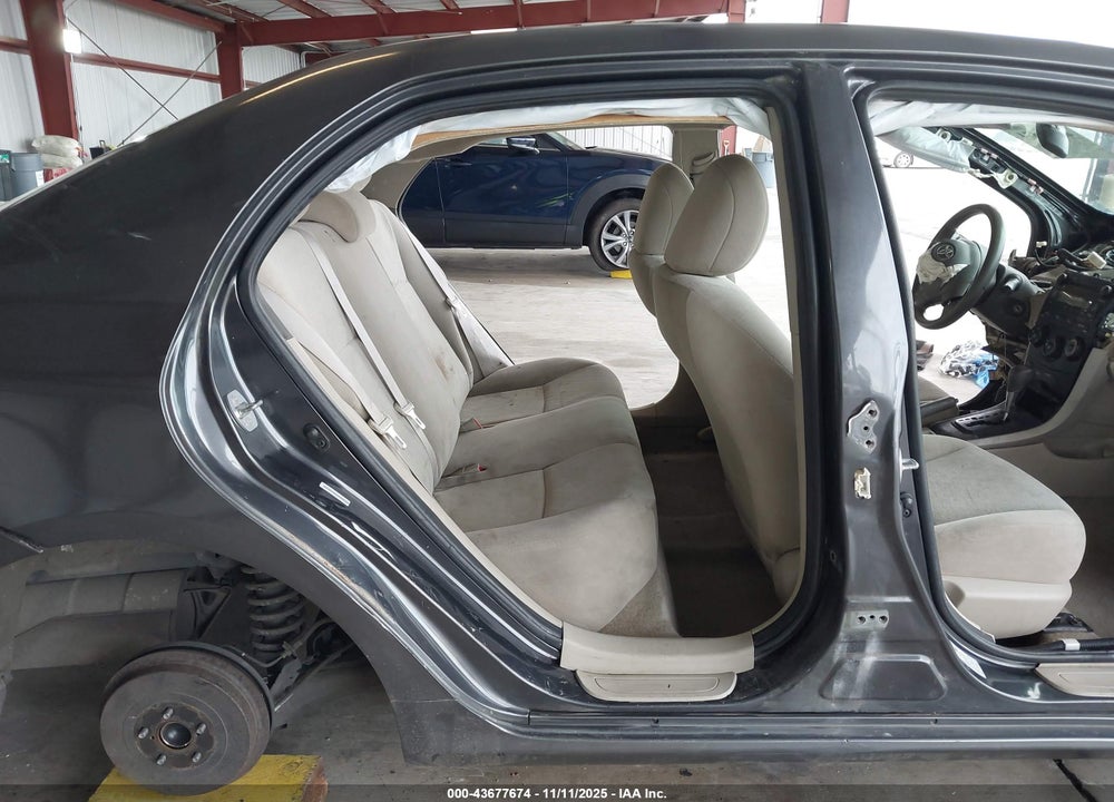 2009 TOYOTA COROLLA LE VIN: 1NXBU40E69Z096802