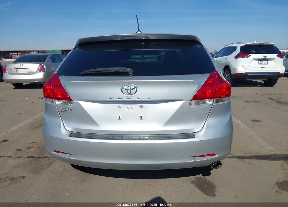 2010 TOYOTA VENZA VIN: 4T3ZA3BB5AU021377