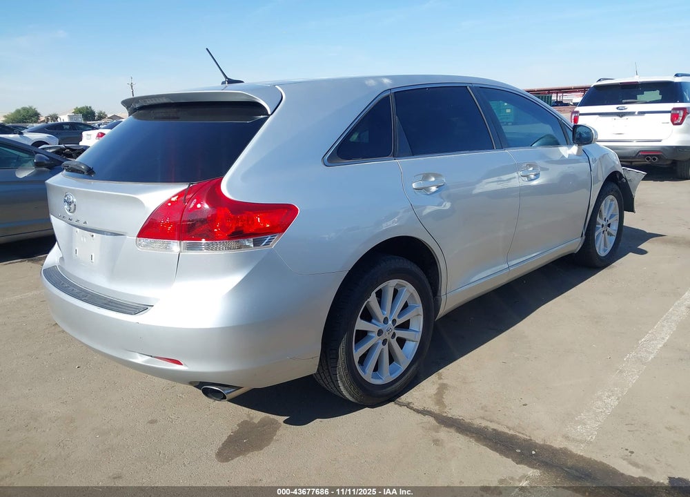 2010 TOYOTA VENZA VIN: 4T3ZA3BB5AU021377