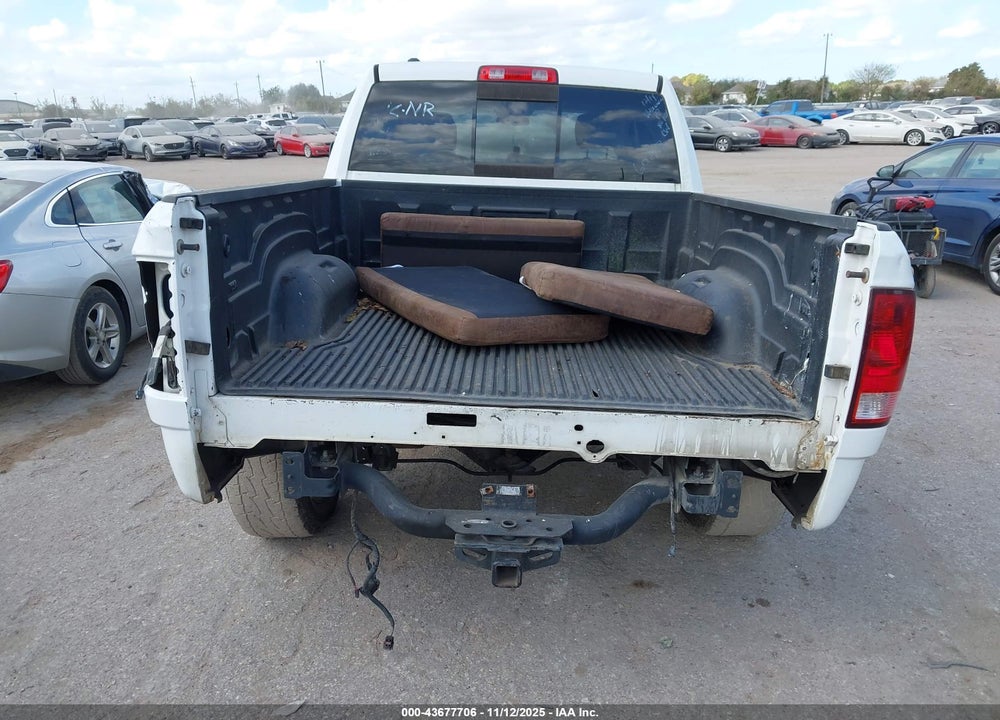 2013 RAM 1500 VIN: 1C6RR6GP4DS602727