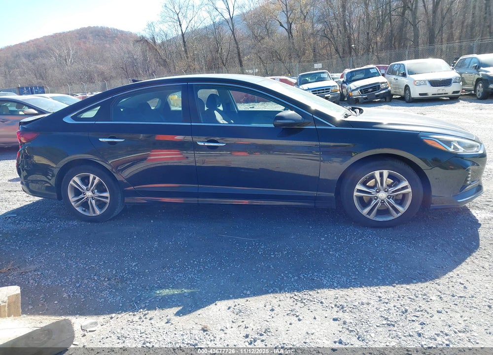 2018 HYUNDAI SONATA SEL VIN: 5NPE34AF0JH610833