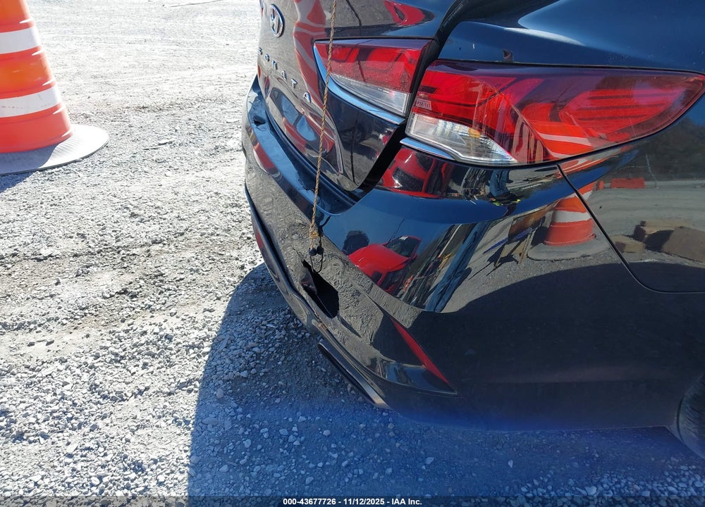 2018 HYUNDAI SONATA SEL VIN: 5NPE34AF0JH610833