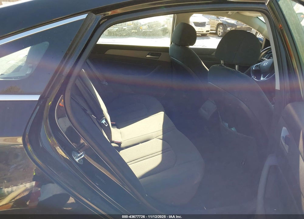 2018 HYUNDAI SONATA SEL VIN: 5NPE34AF0JH610833
