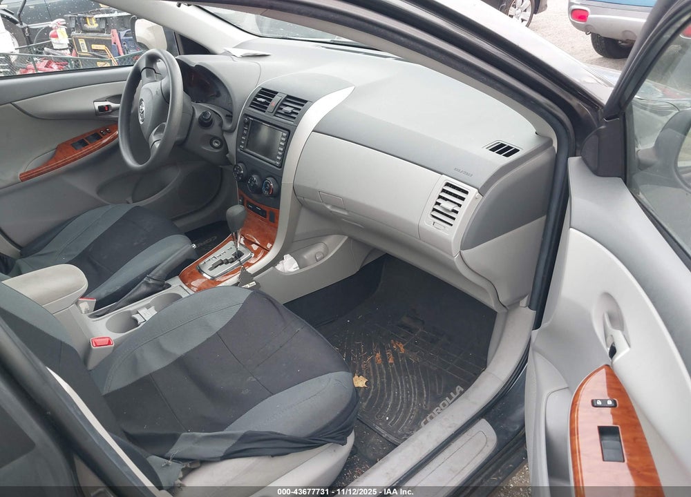 2009 TOYOTA COROLLA XLE VIN: 2T1BU40E69C171399