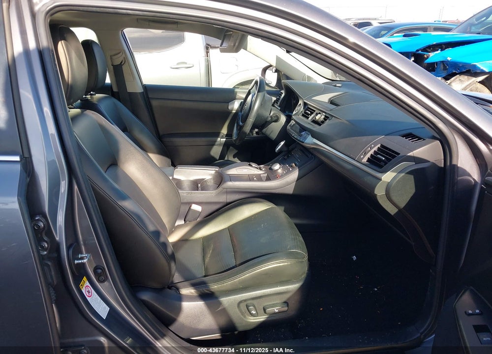2013 LEXUS CT 200H VIN: JTHKD5BH0D2171692