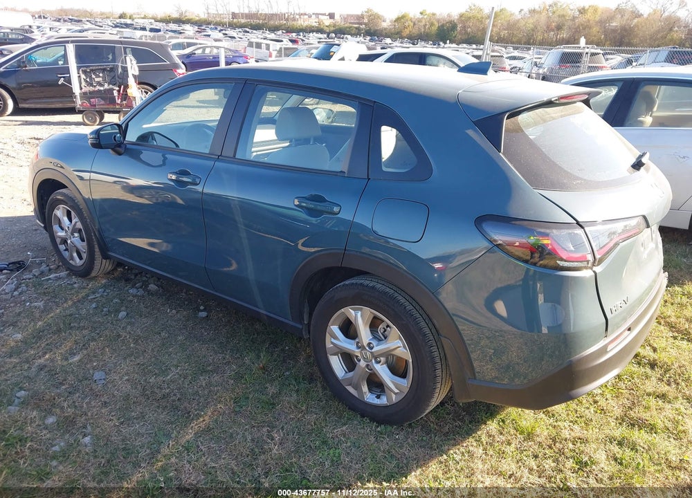 2024 HONDA HR-V AWD LX VIN: 3CZRZ2H35RM778774