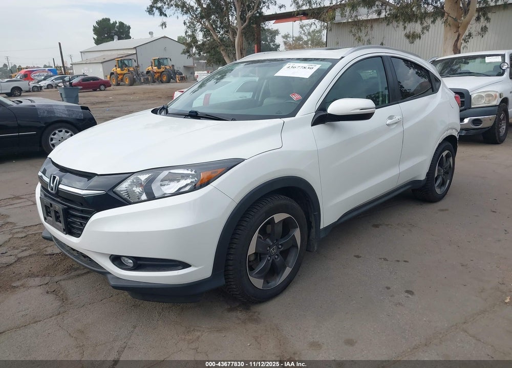 2018 HONDA HR-V VIN: 3CZRU6H79JM726125