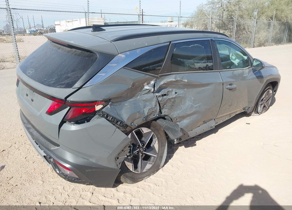 2025 HYUNDAI TUCSON SEL VIN: 5NMJB3DE2SH557095