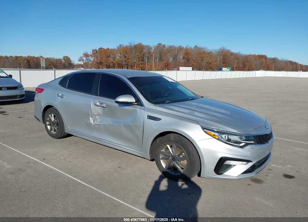 2019 KIA OPTIMA LX VIN: 5XXGT4L34KG344645
