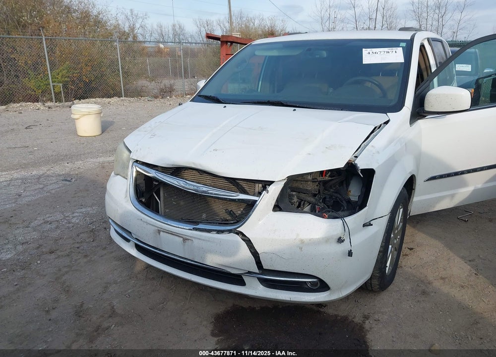 2014 CHRYSLER TOWN & COUNTRY TOURING VIN: 2C4RC1BG6ER438856