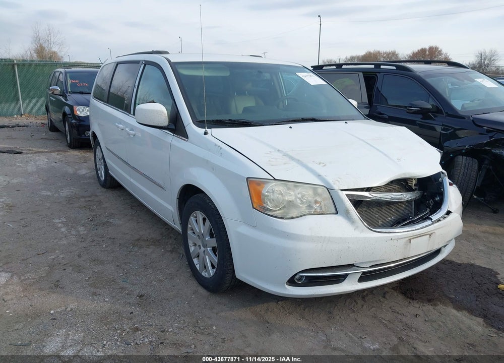 2014 CHRYSLER TOWN & COUNTRY TOURING VIN: 2C4RC1BG6ER438856
