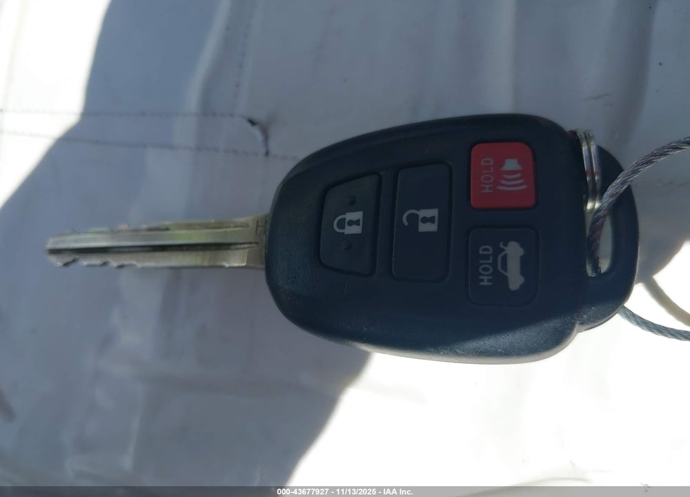 2014 TOYOTA COROLLA LE PLUS VIN: 5YFBURHE7EP100501
