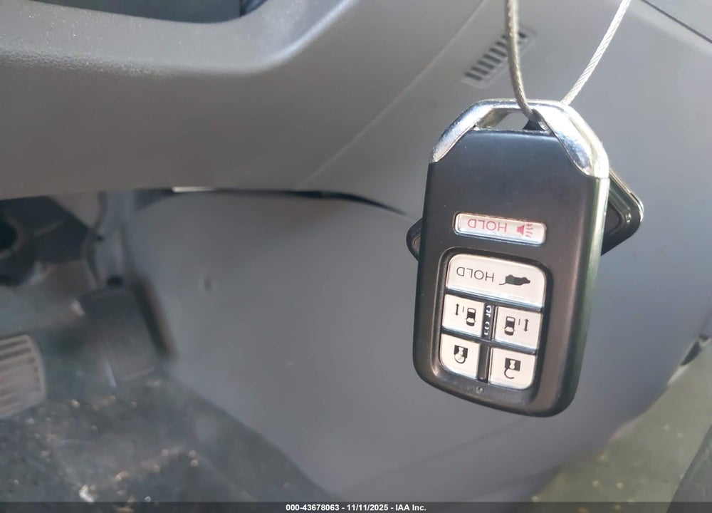 2016 HONDA ODYSSEY TOURING/TOURING ELITE VIN: 5FNRL5H95GB156237