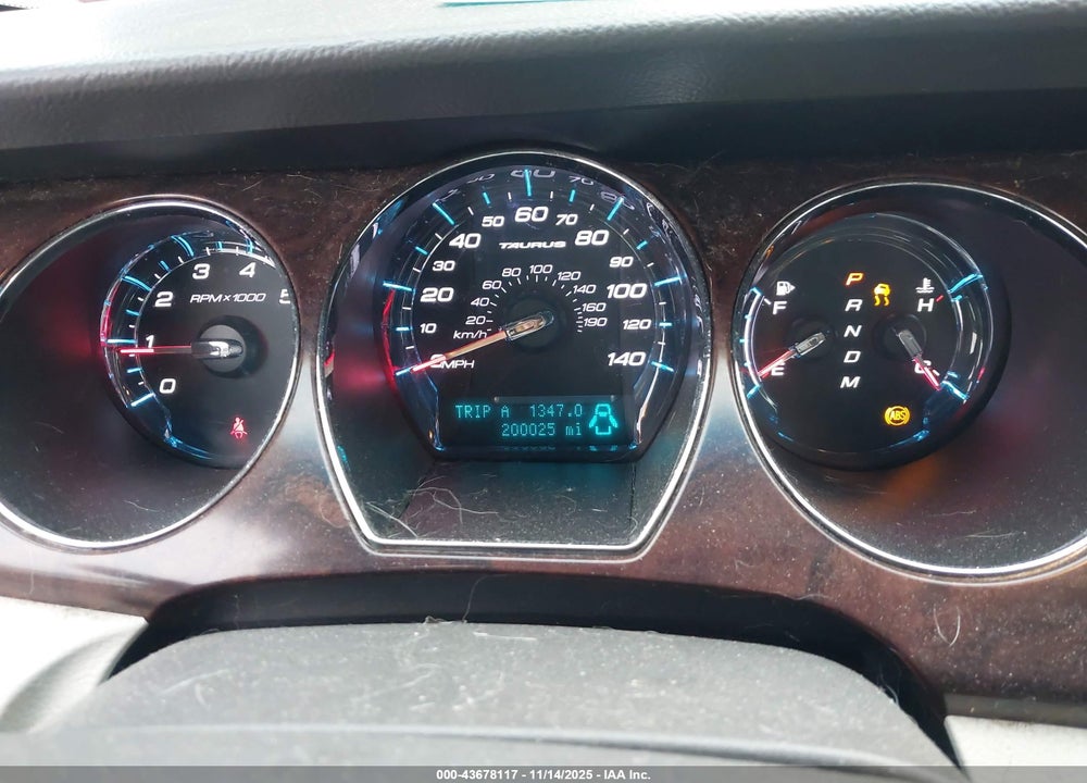 2011 FORD TAURUS SEL VIN: 1FAHP2EW0BG104009