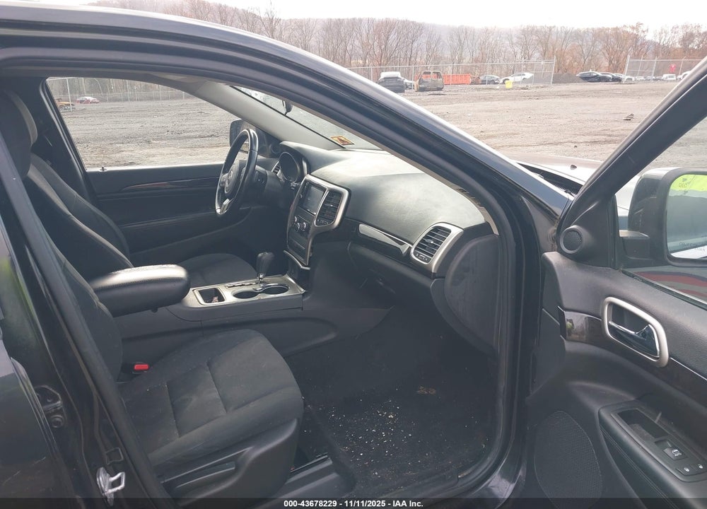 2012 JEEP GRAND CHEROKEE LAREDO VIN: 1C4RJFAG8CC270373