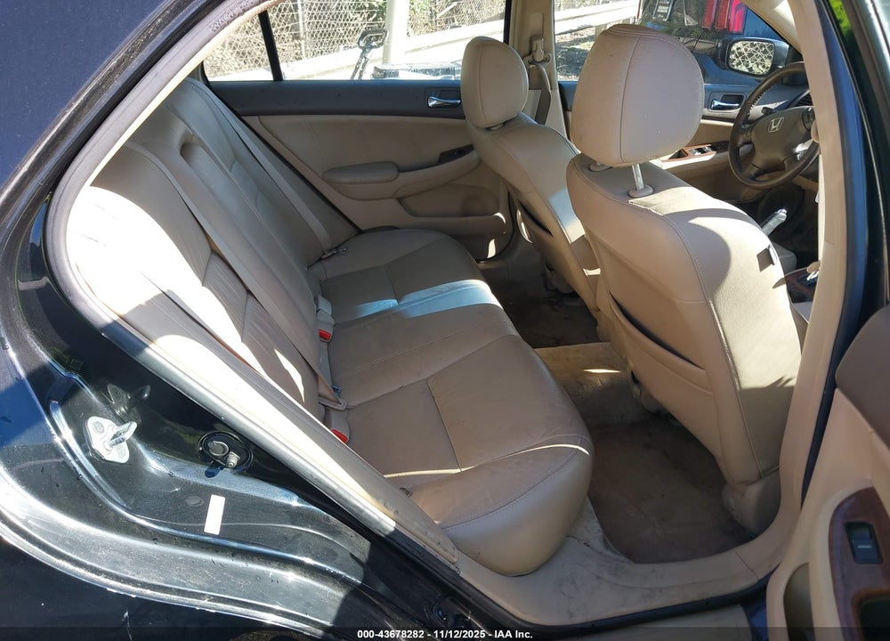 2007 HONDA ACCORD VIN: 1HGCM66567A018905