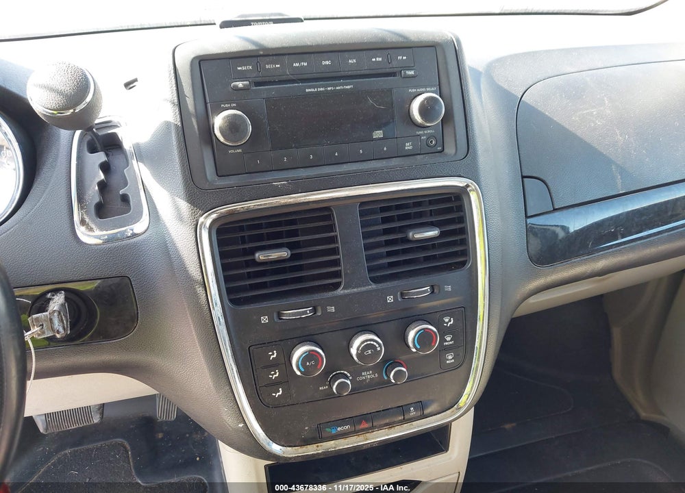 2014 DODGE GRAND CARAVAN SE VIN: 2C7WDGBG2ER478583