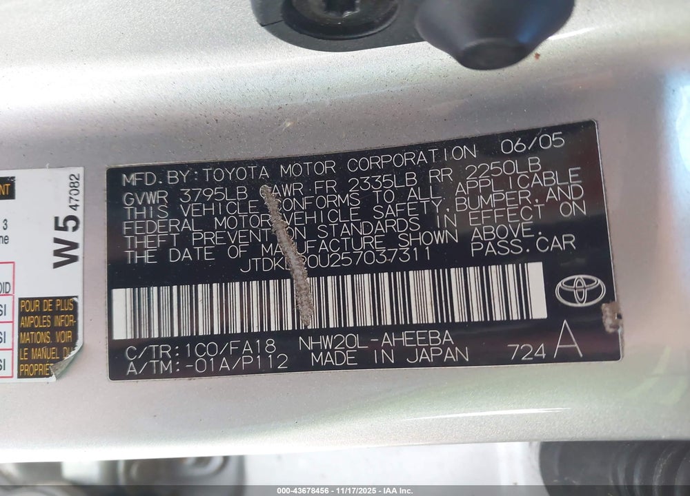 2005 TOYOTA PRIUS VIN: JTDKB20U257037311