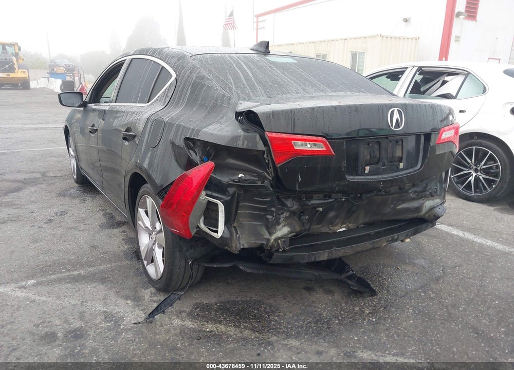 2015 ACURA ILX 2.0L VIN: 19VDE1F39FE005717