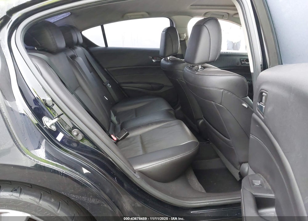 2015 ACURA ILX 2.0L VIN: 19VDE1F39FE005717