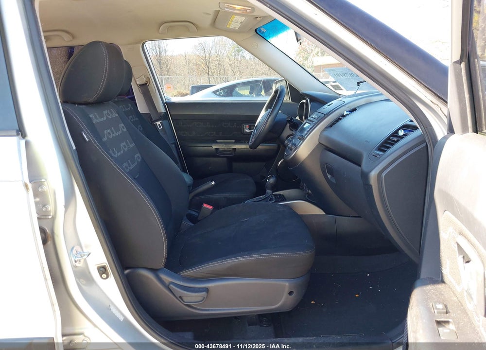2012 KIA SOUL VIN: KNDJT2A66C7402594