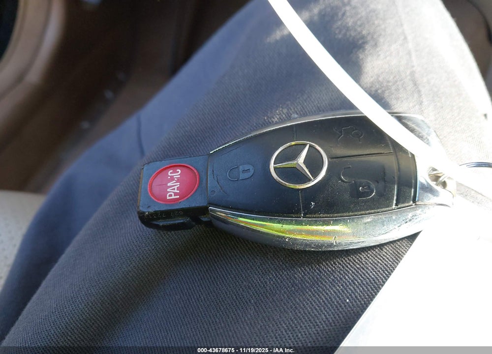2008 MERCEDES-BENZ E-CLASS VIN: WDBUF87X58B187851